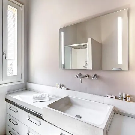 Dimora San Vitale Apartment Bologna